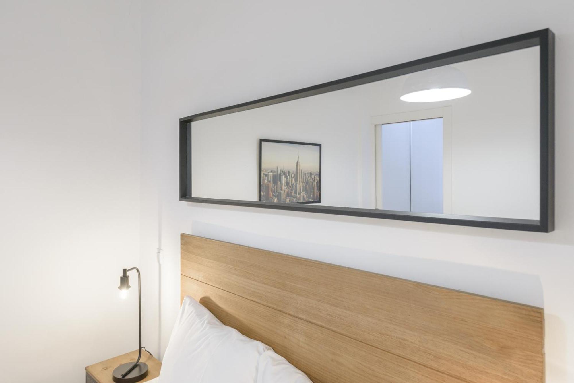 マドリードAvila Calle, Precioso Estudio En Santiago Bernabeu-Estrecho En Segundo Piso Sin Ascensorアパートメント エクステリア 写真